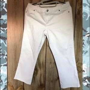 Michael Kors White Capri Jeans  Size 4